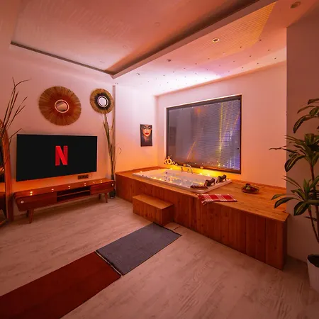 Villaferistah Villa *